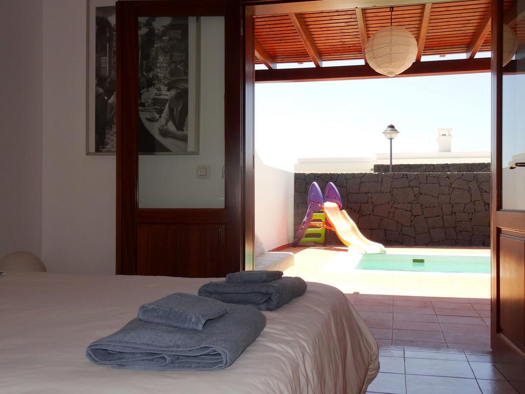 Happy Villa Con Piscina Privada Плайя-Бланка Екстер'єр фото