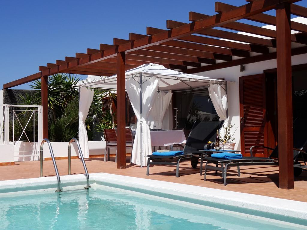 Happy Villa Con Piscina Privada Плайя-Бланка Екстер'єр фото
